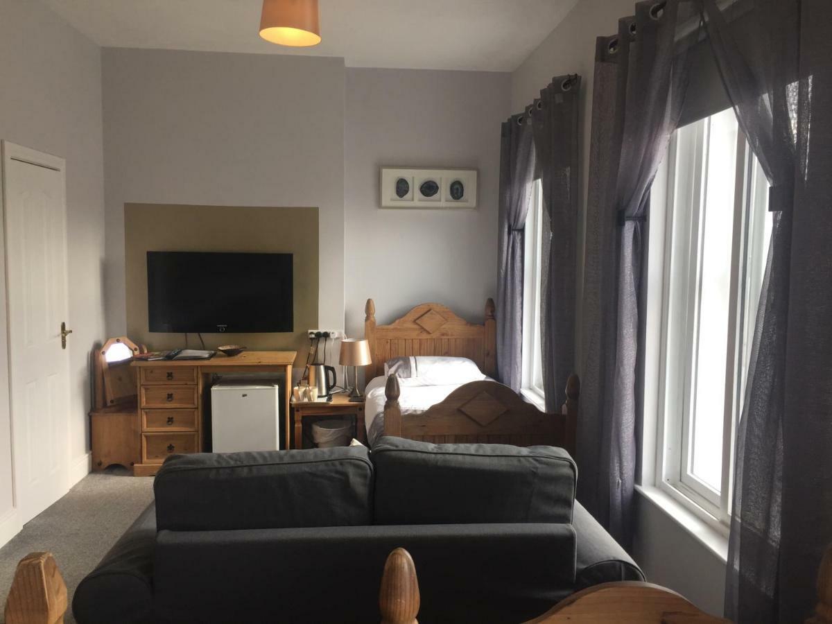 The Keep Guesthouse Carrickfergus Buitenkant foto